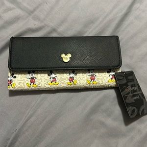 Disney Loungefly Mickey Mouse Wallet